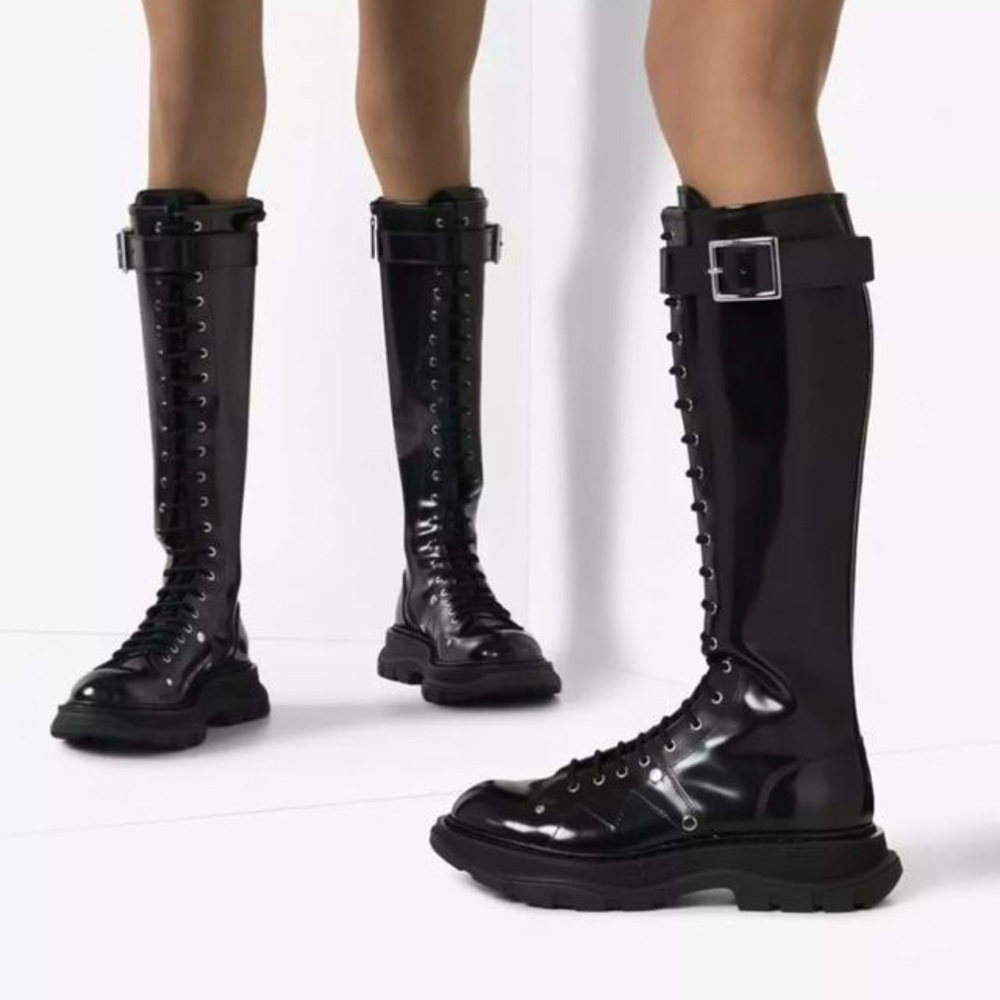 ✨Alexander McQueen 100% authentic Black Lace-Up Combat Boots 39